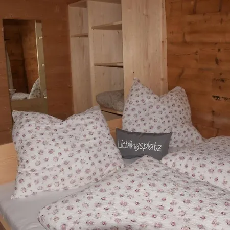 Achtchalet Vakantiehuis *